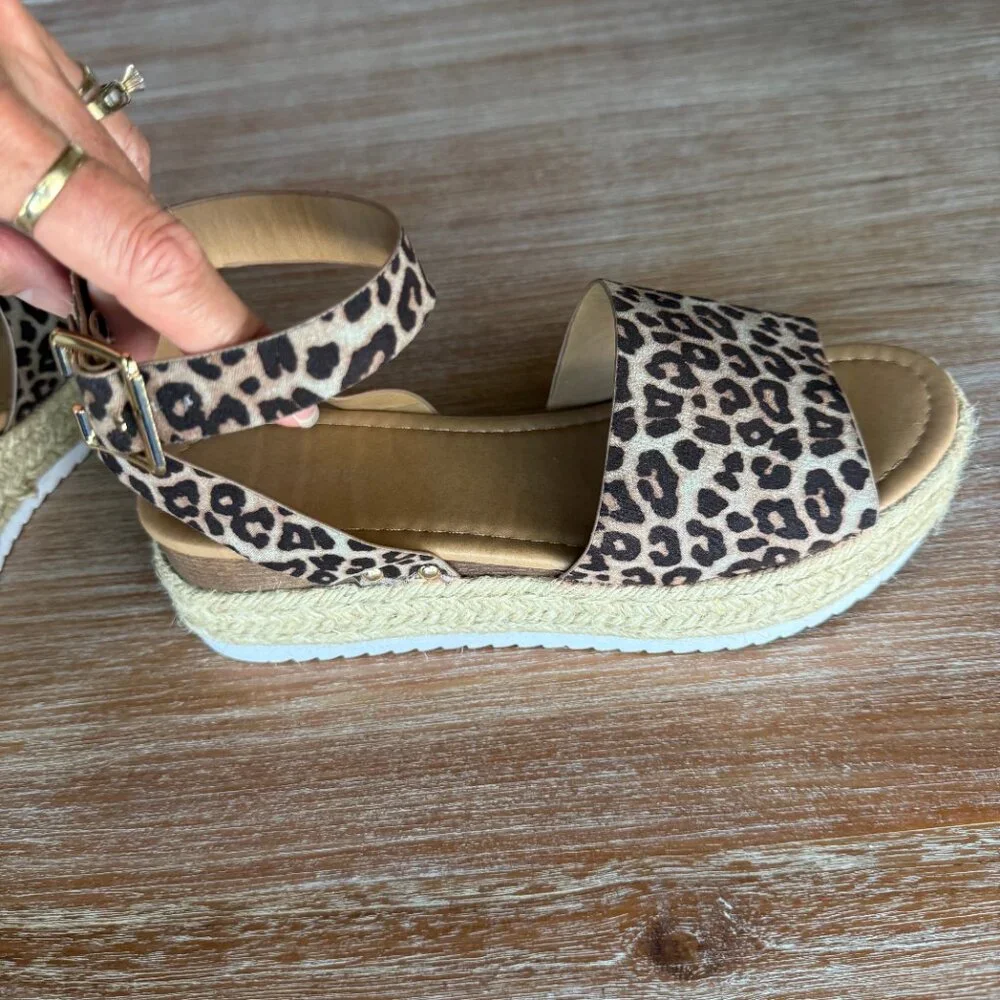 Forever Leopard Print Open‎ Toe Ankle Strap Espadrille Size 10